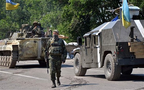 Ukraine’s army prepares to attack Donetsk - ảnh 1